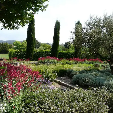 La Capucine-3